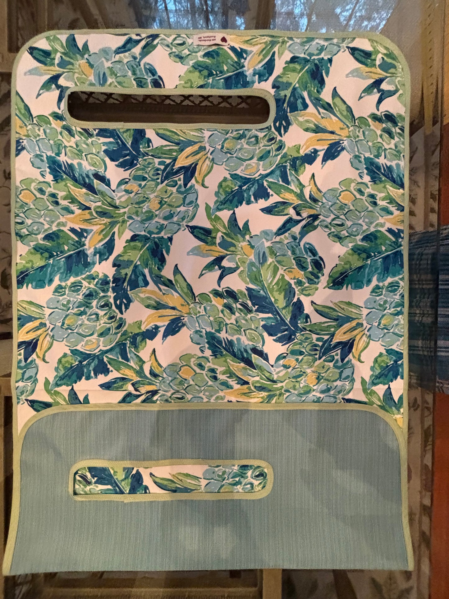 Stars, Snails, Scallops and Coral